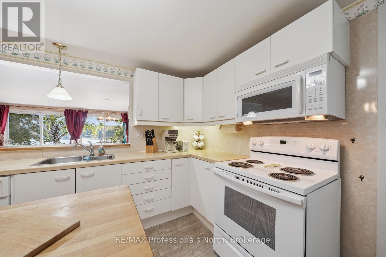 166 LAKEVIEW AVENUE - 16