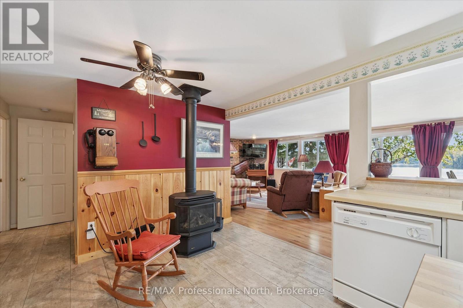 166 LAKEVIEW AVENUE - 18