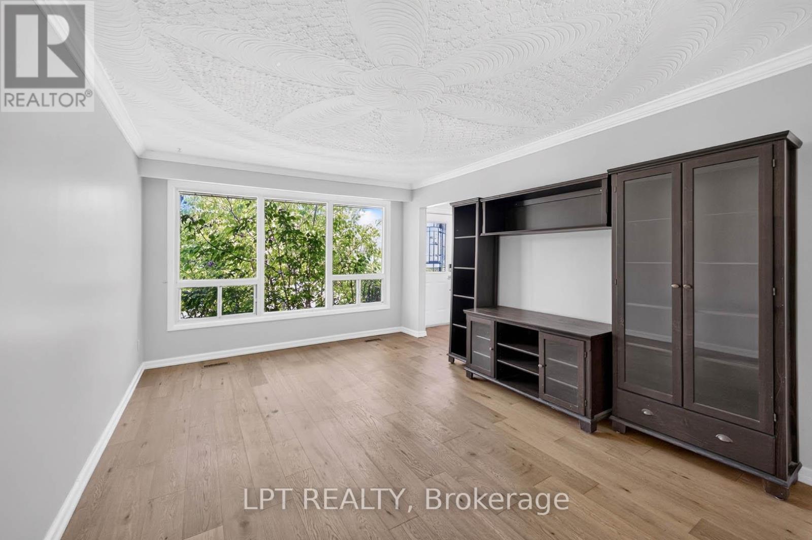340 FAIRLAWN STREET - 12