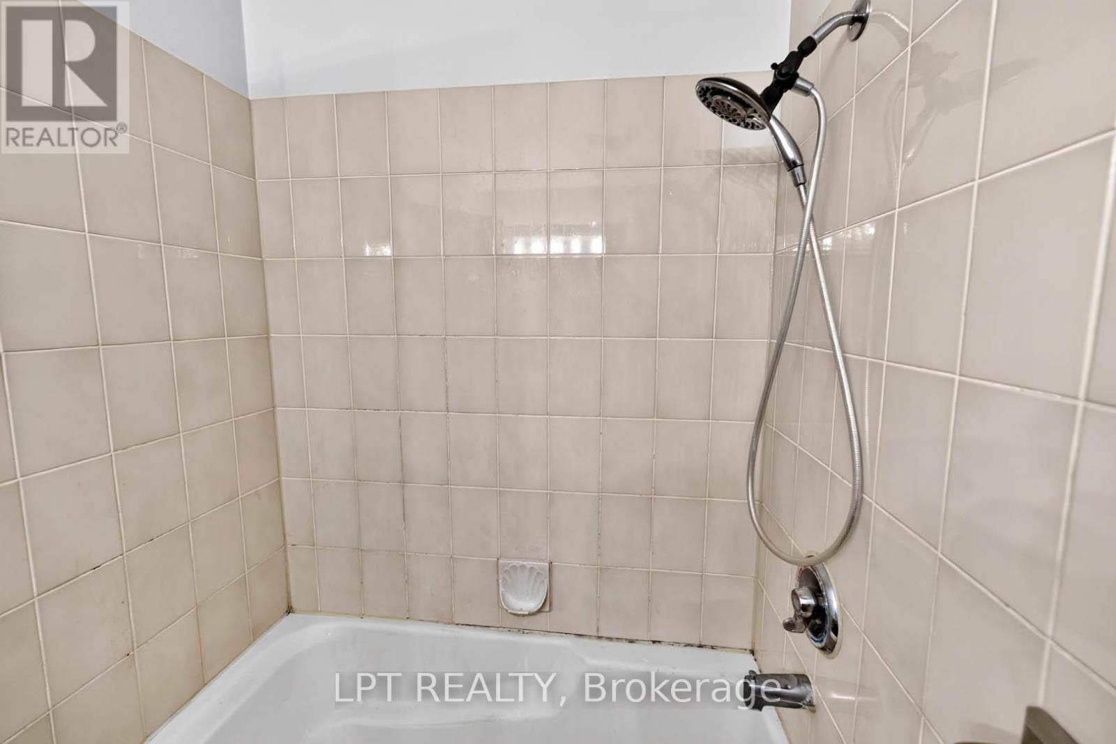340 FAIRLAWN STREET - 25