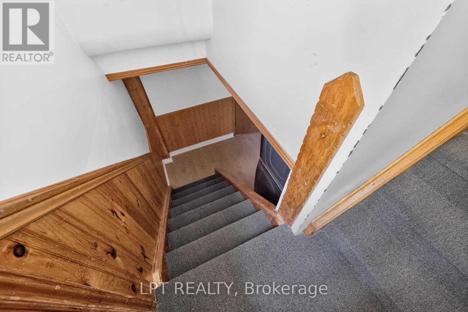340 FAIRLAWN STREET - 28