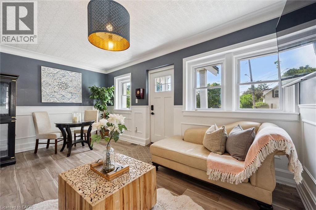 314 PAISLEY Road - 1