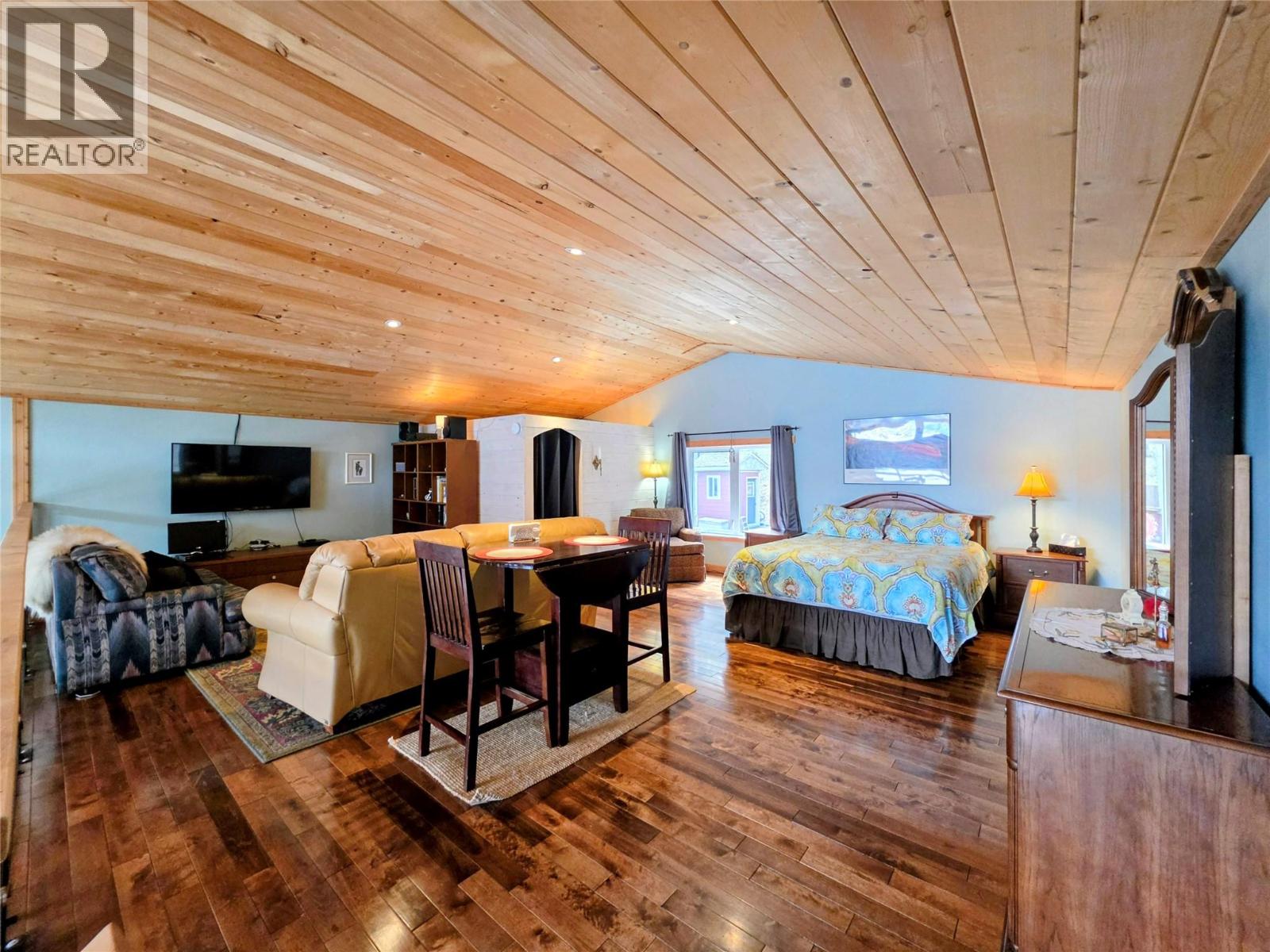 2559 North Star Lake Road - 11