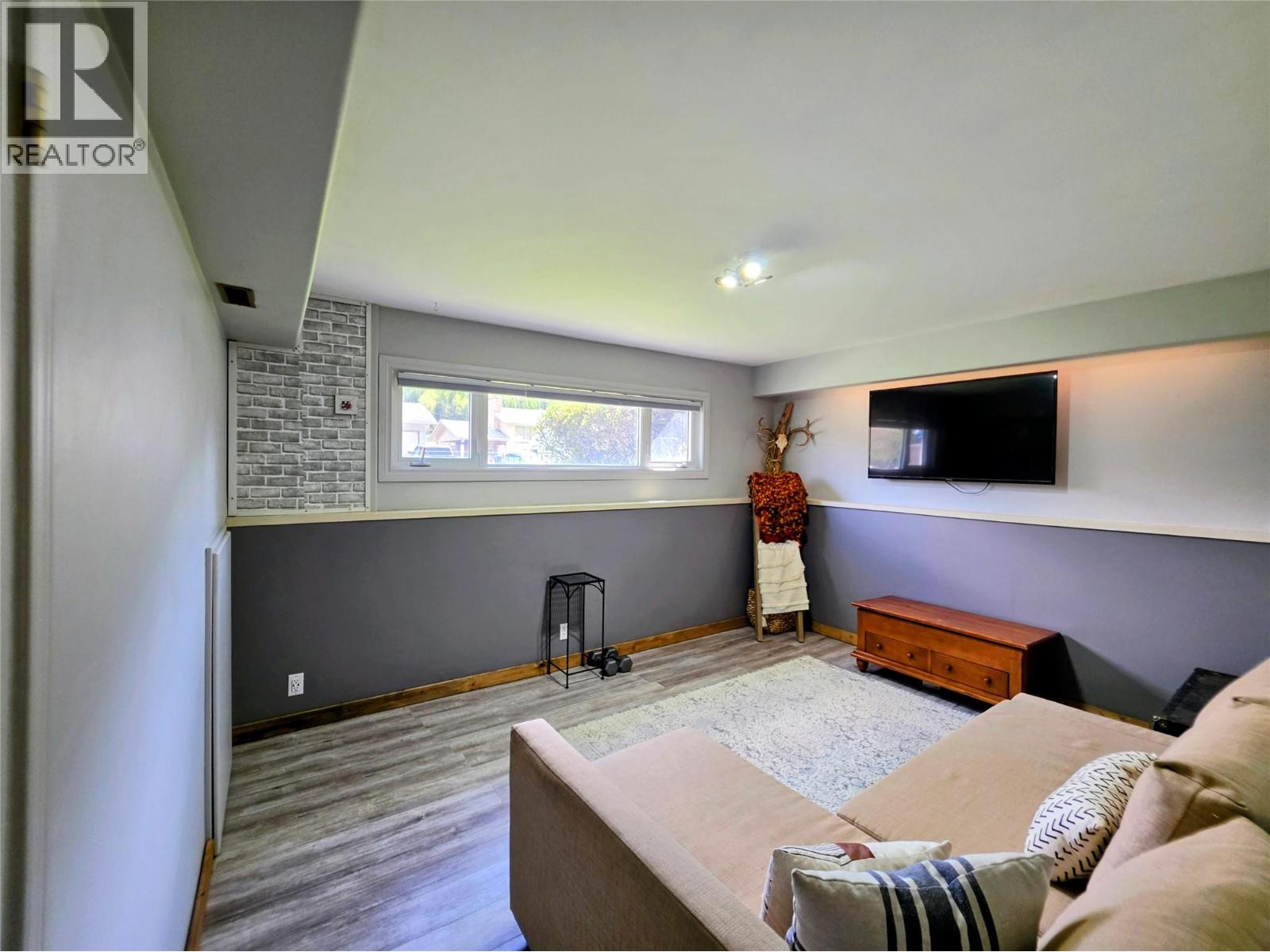 457 Mountain Ash Crescent, Sparwood