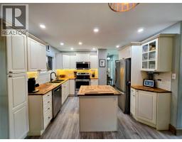 Office - 457 Mountain Ash Crescent, Sparwood, BC V0B2G1 Photo 6