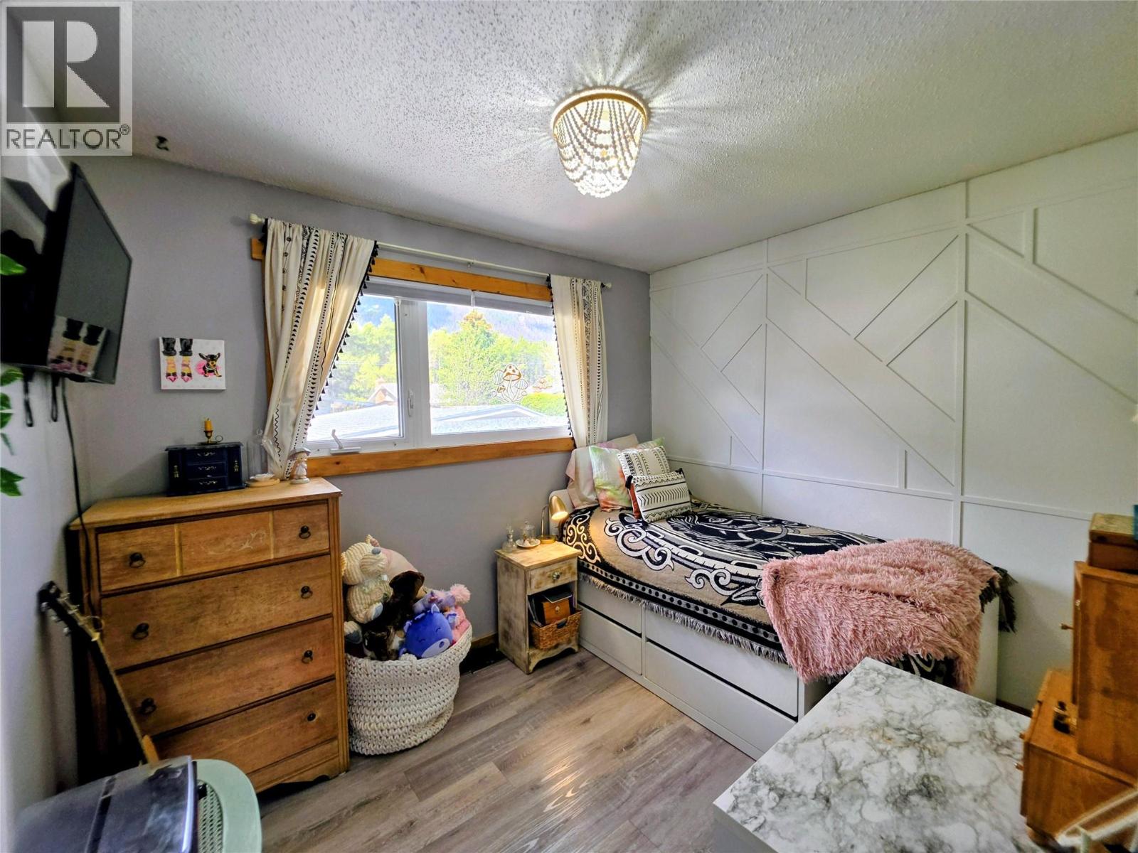 457 Mountain Ash Crescent, Sparwood