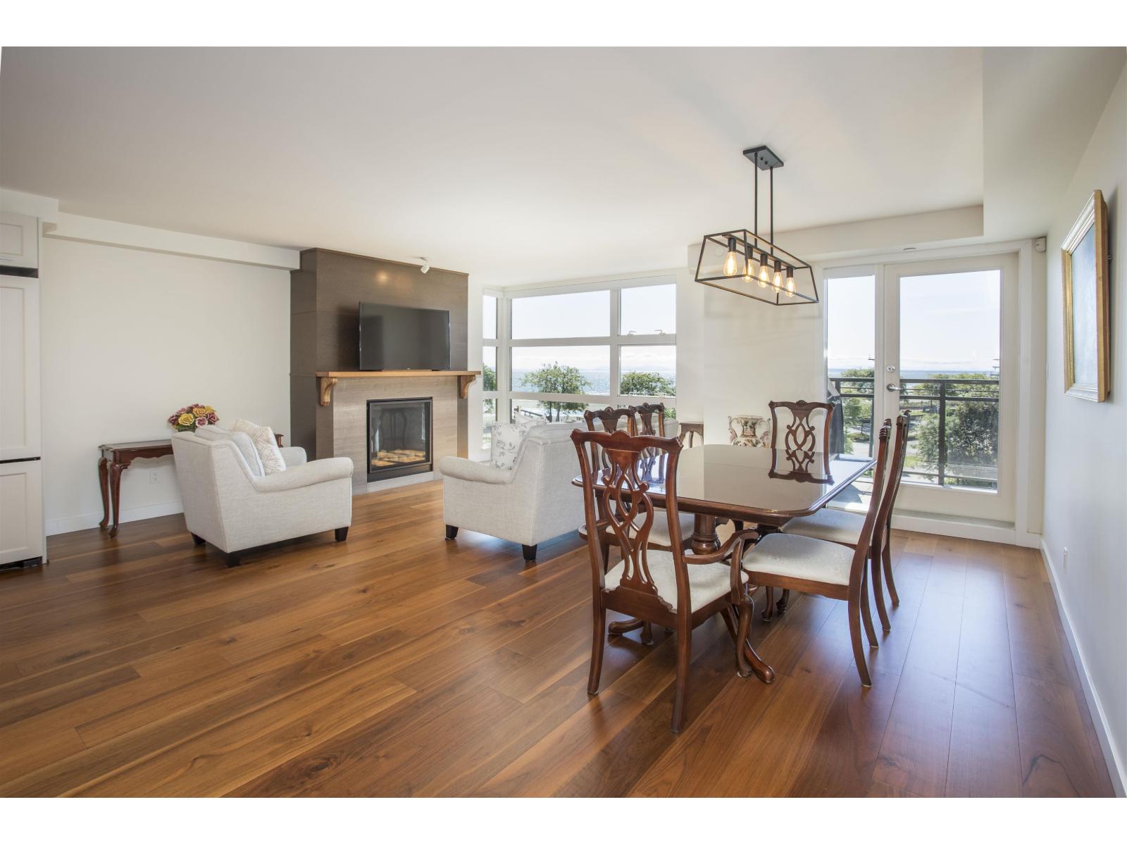 402 1160 OXFORD STREET, White Rock