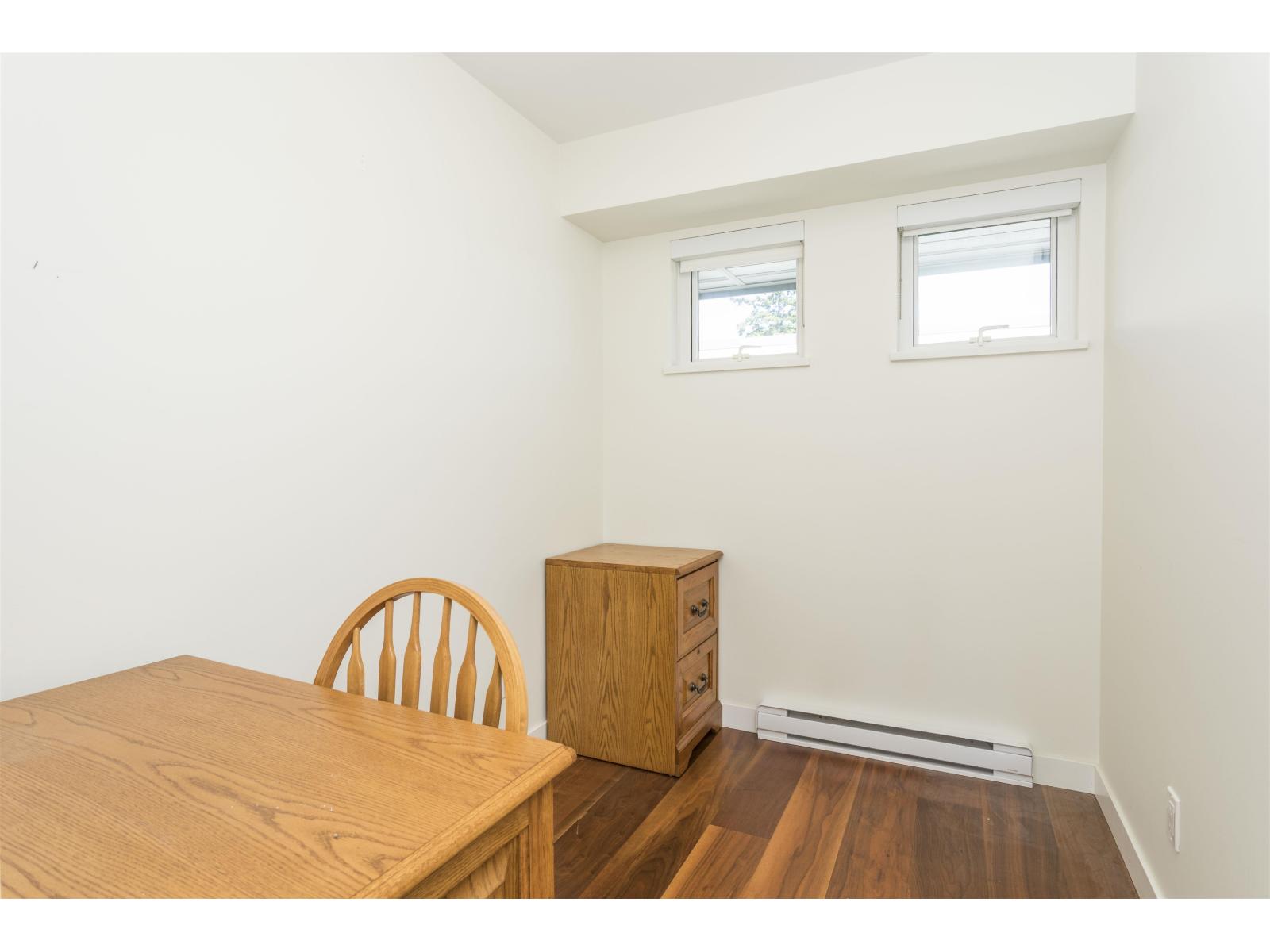 402 1160 OXFORD STREET, White Rock