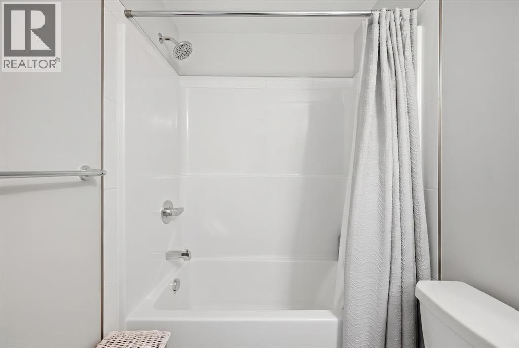 #104 660 Shawnee Square SW - 17
