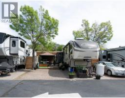  3207 Lakeshore Drive, Osoyoos
