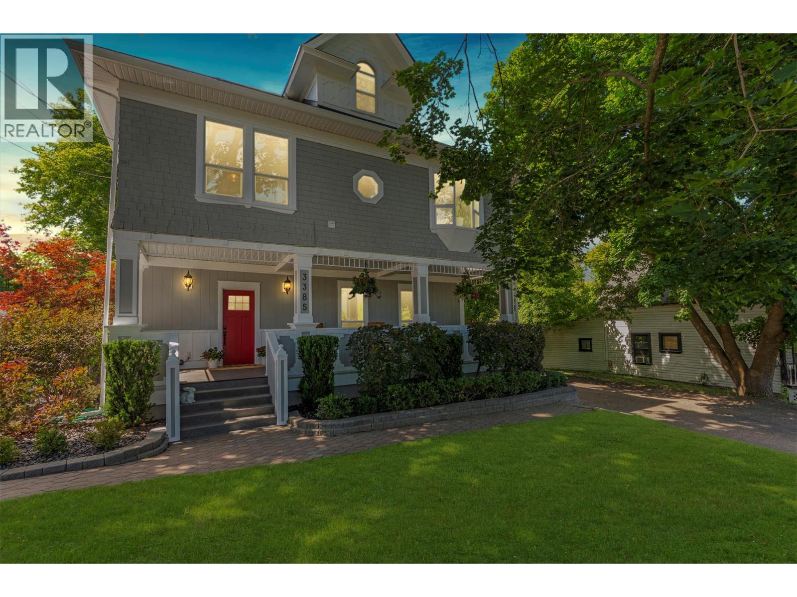 3385 Patterson Street, Armstrong
