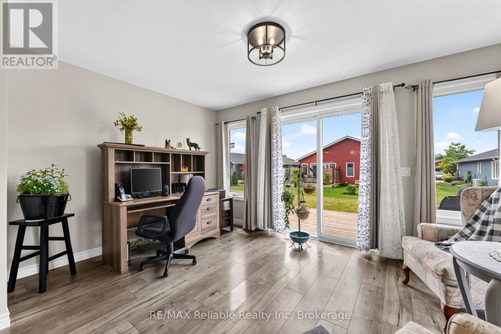 7 WINDWARD WAY S - 16