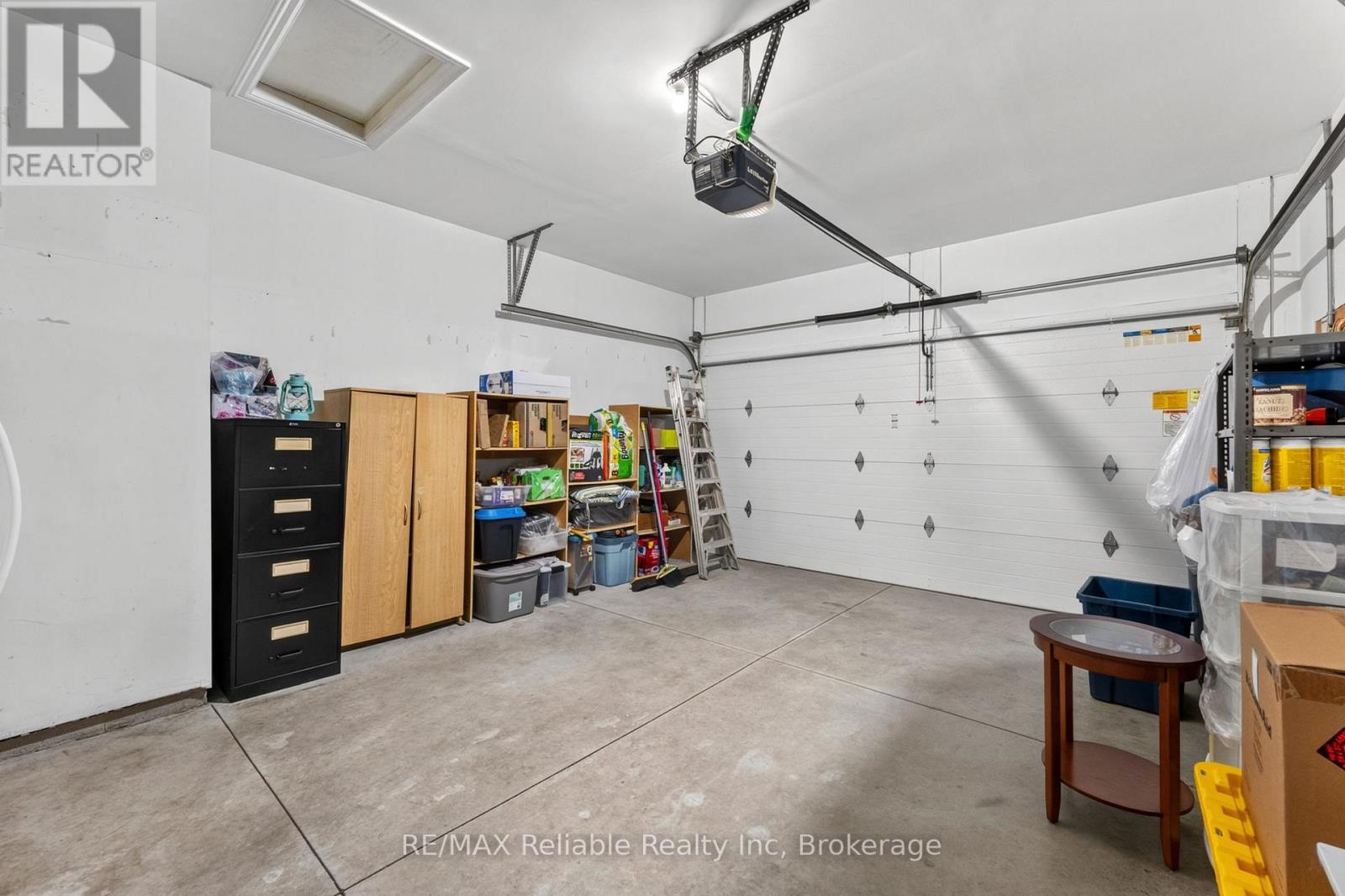 7 WINDWARD WAY S - 25