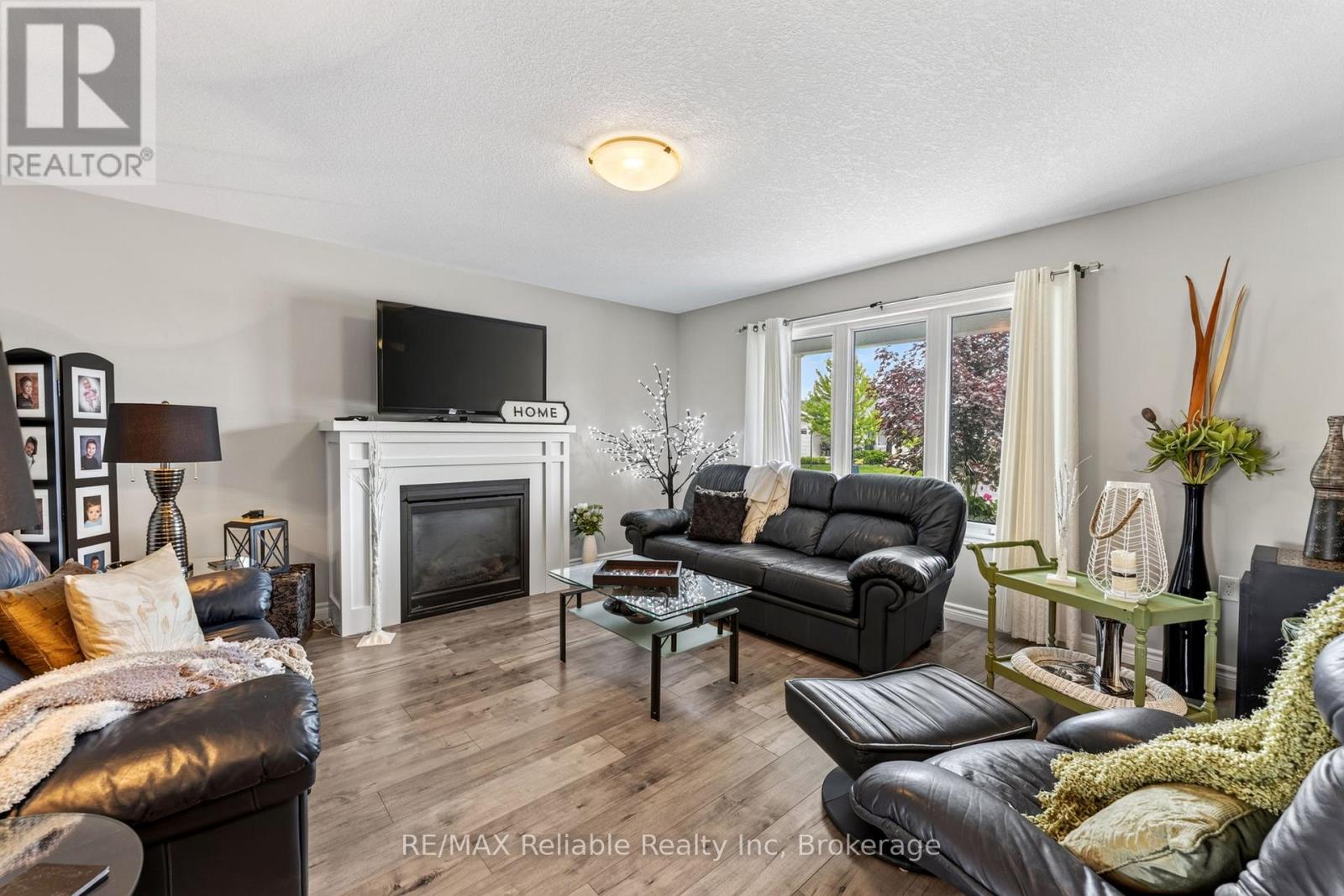 7 WINDWARD WAY S - 6