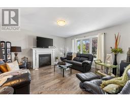 Primary Bedroom - 7 Windward Way S, Ashfield Colborne Wawanosh, ON N7A0B8 Photo 6