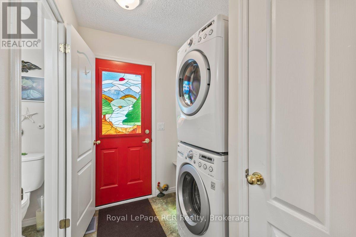 137 LAKE ROSALIND 1 ROAD - 11