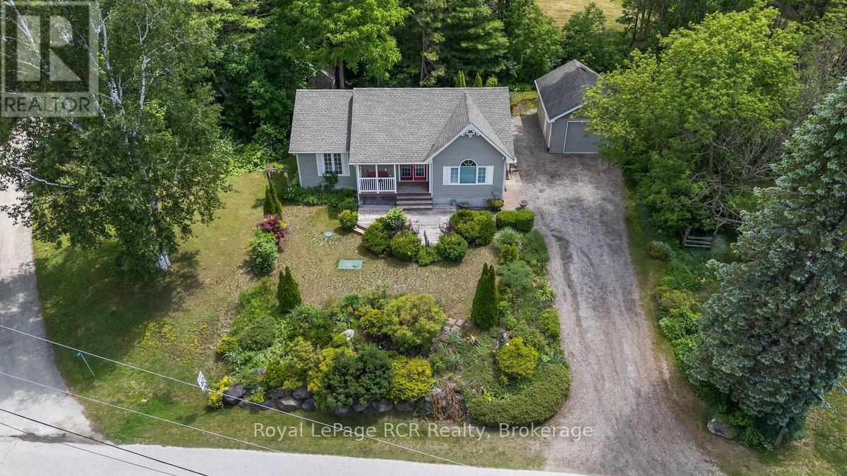 137 LAKE ROSALIND 1 ROAD - 36