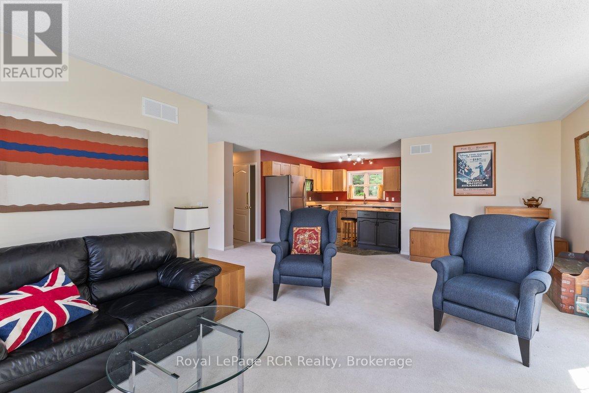 137 LAKE ROSALIND 1 ROAD - 6