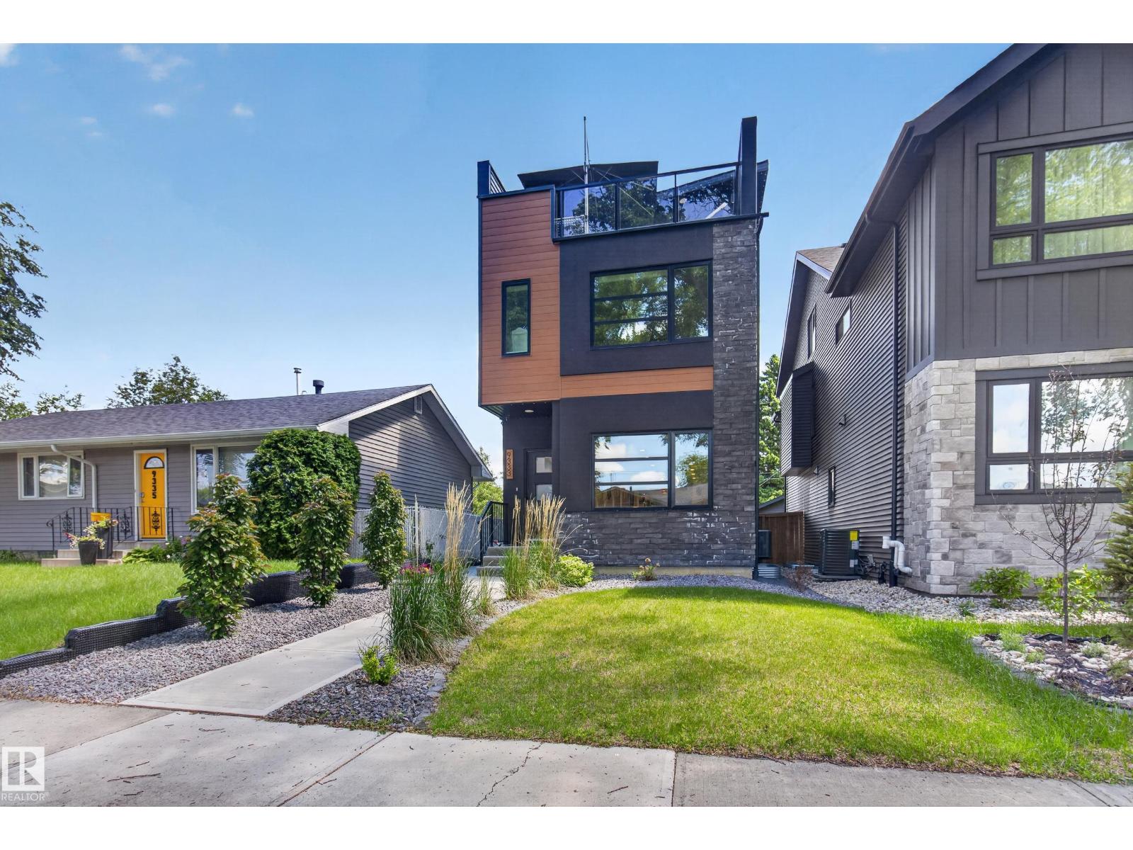 9333 148 ST NW - 2