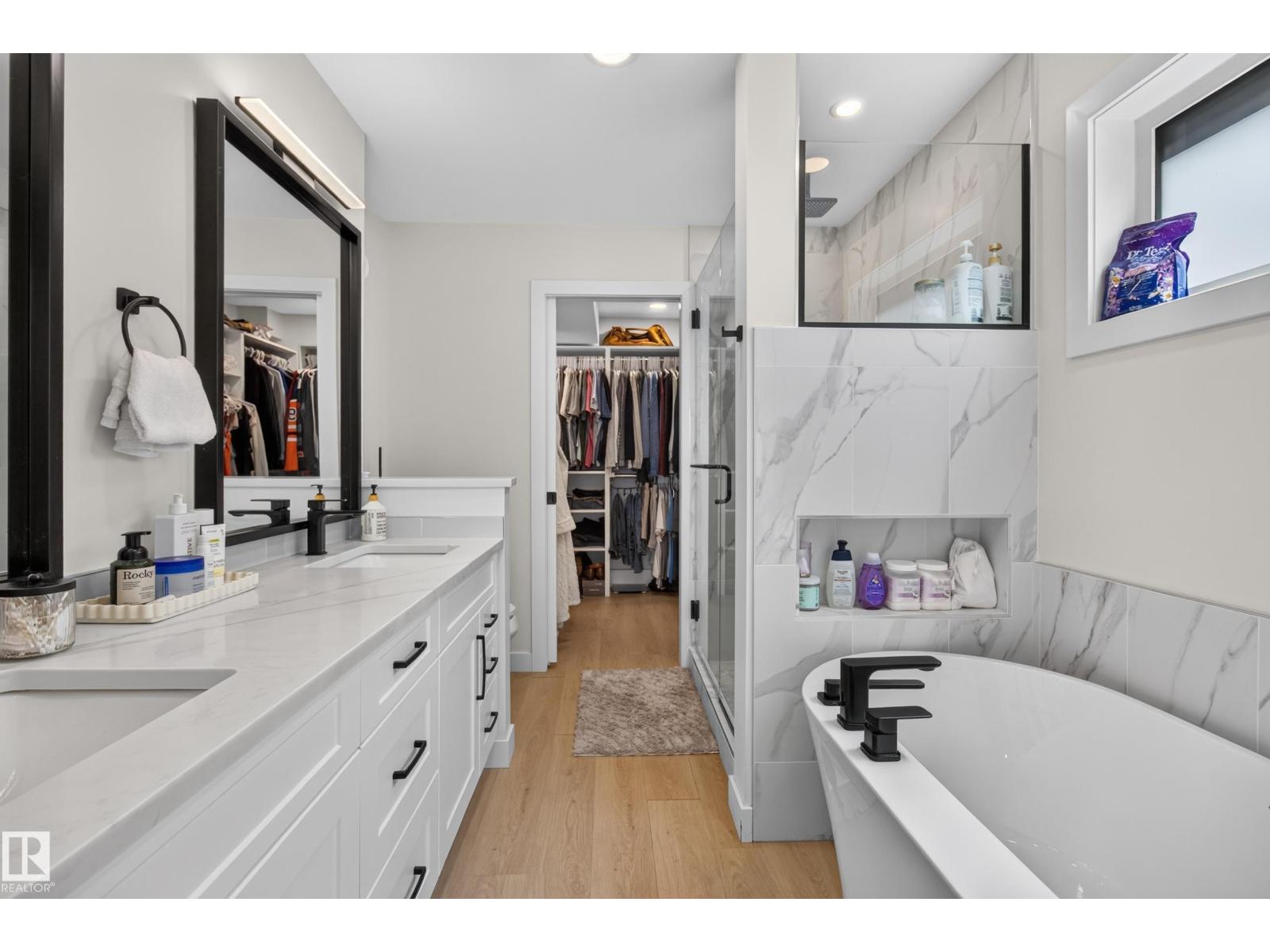 9333 148 ST NW - 25