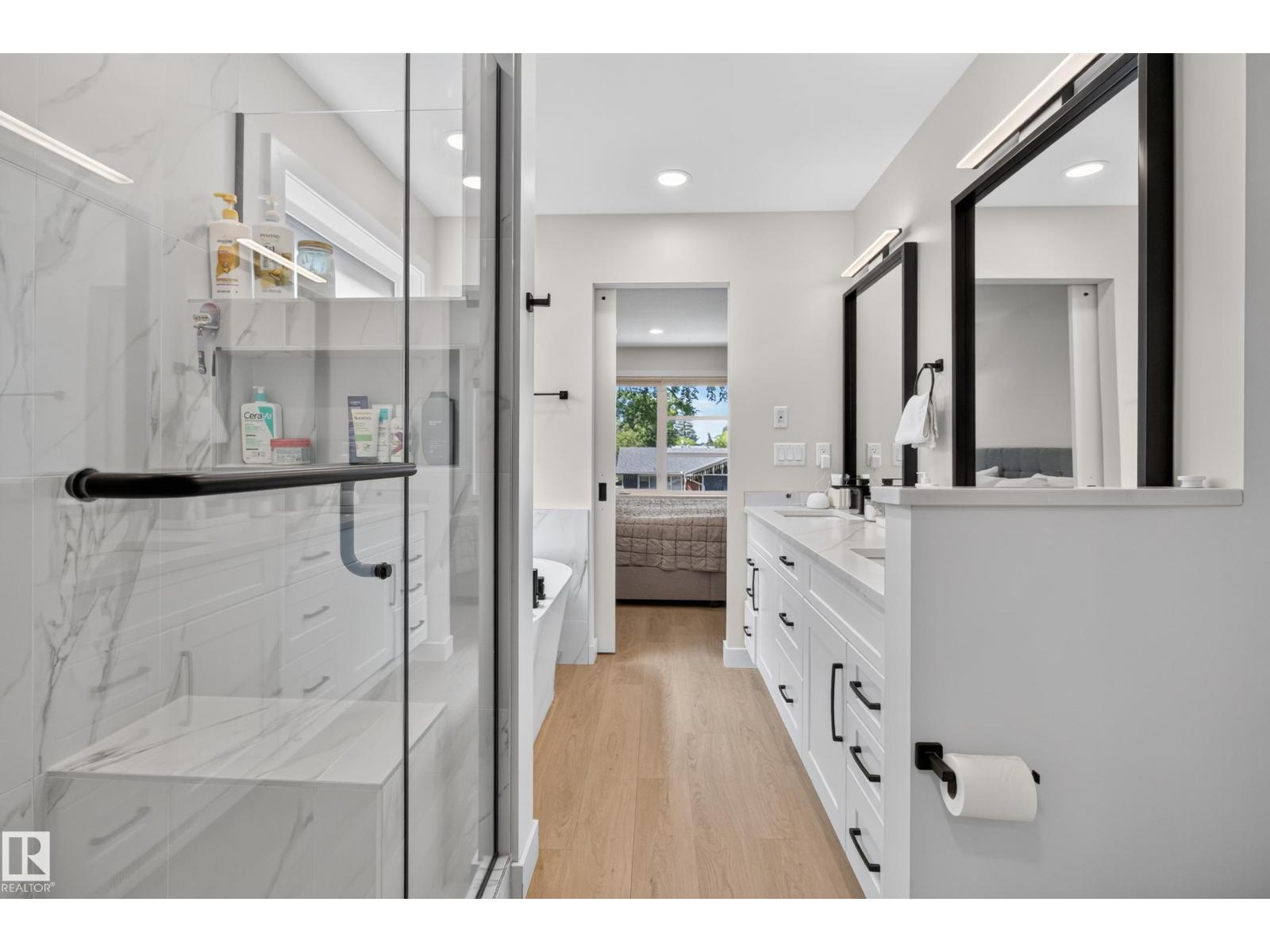 9333 148 ST NW - 26