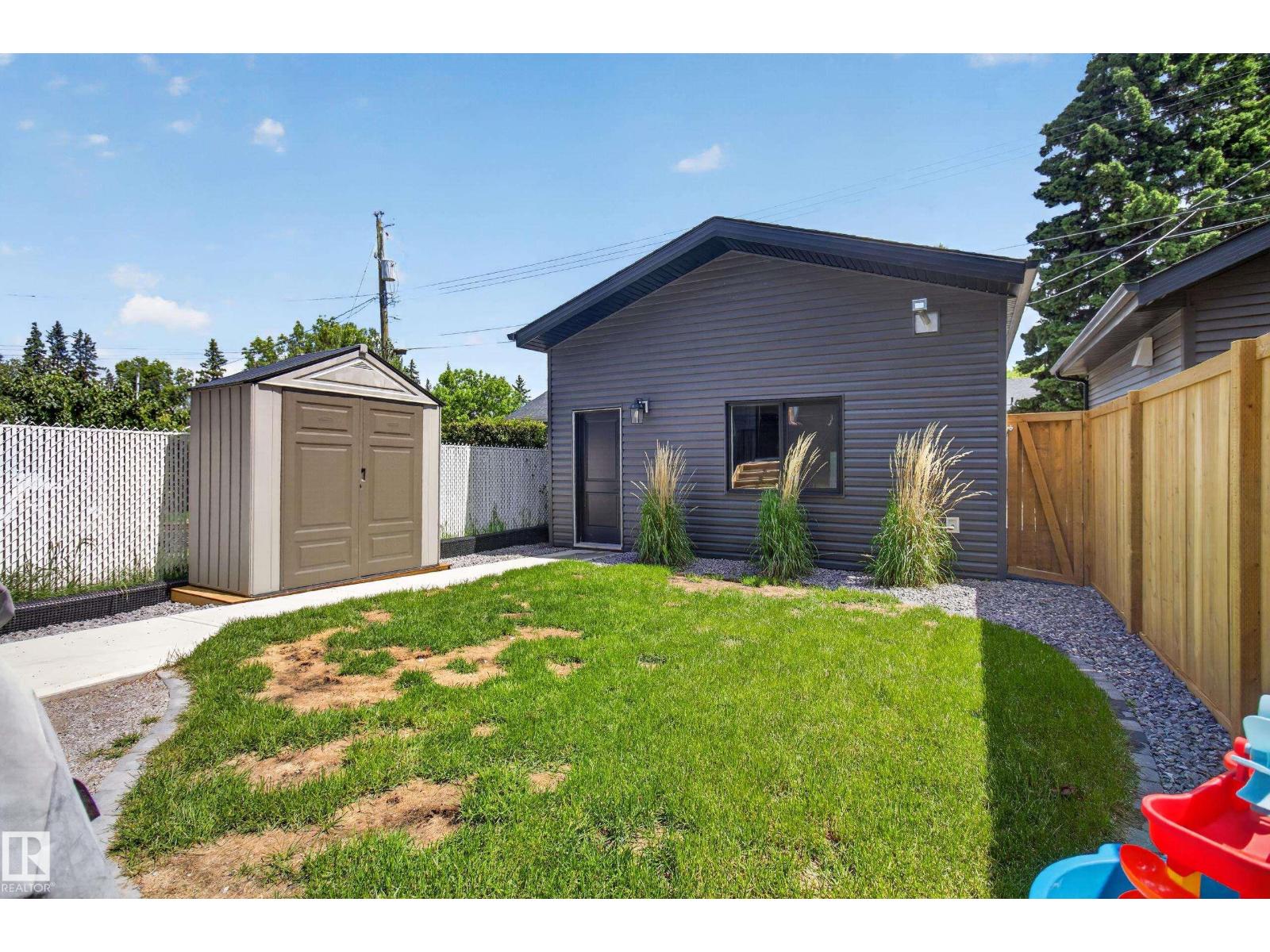 9333 148 ST NW - 50