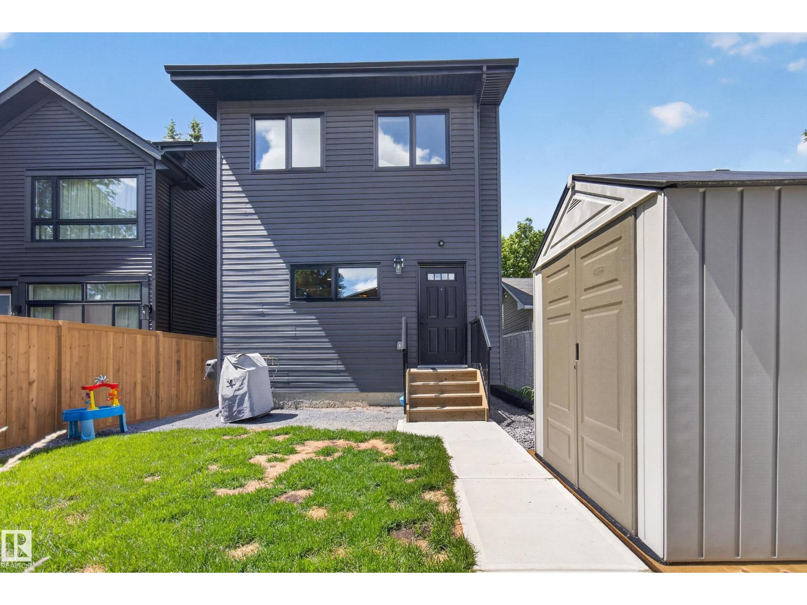 9333 148 ST NW - 52