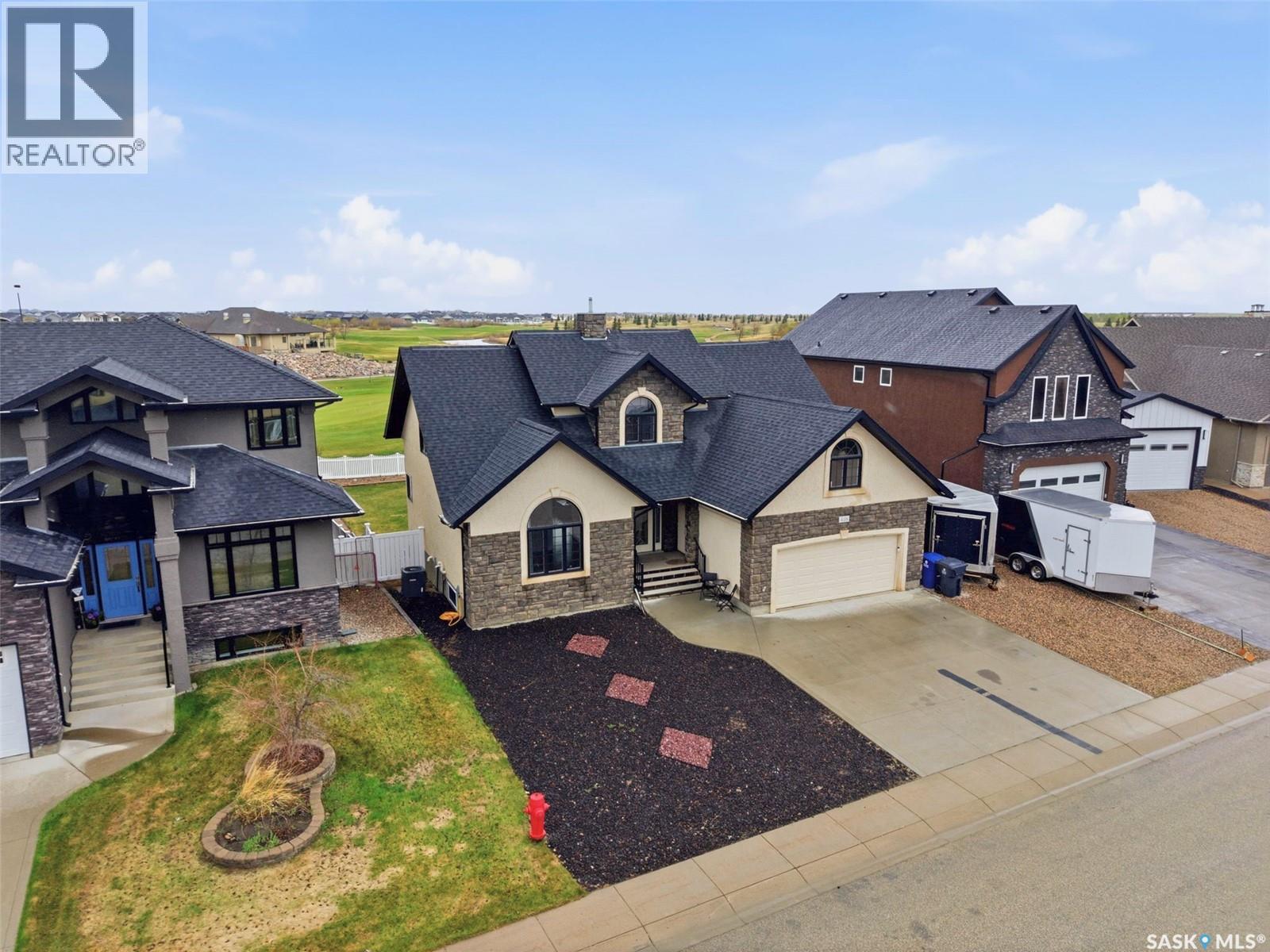 418 Nicklaus DRIVE - 1