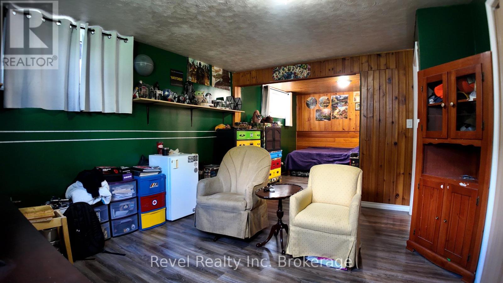 210 LEVESQUE STREET - 11