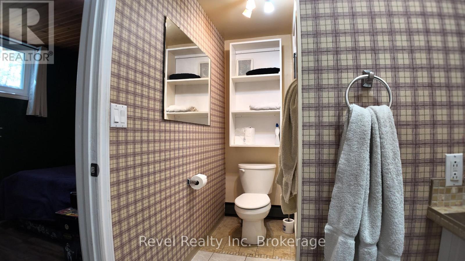 210 LEVESQUE STREET - 13