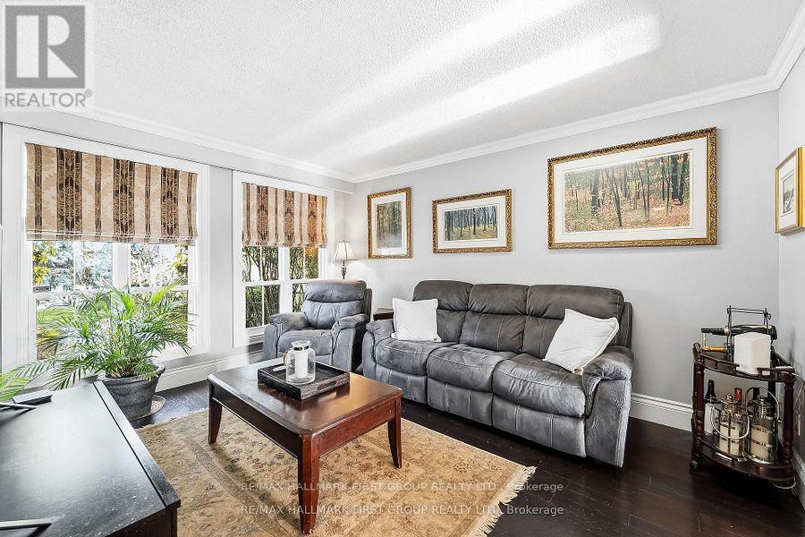 14 ORMANDY COURT - 12