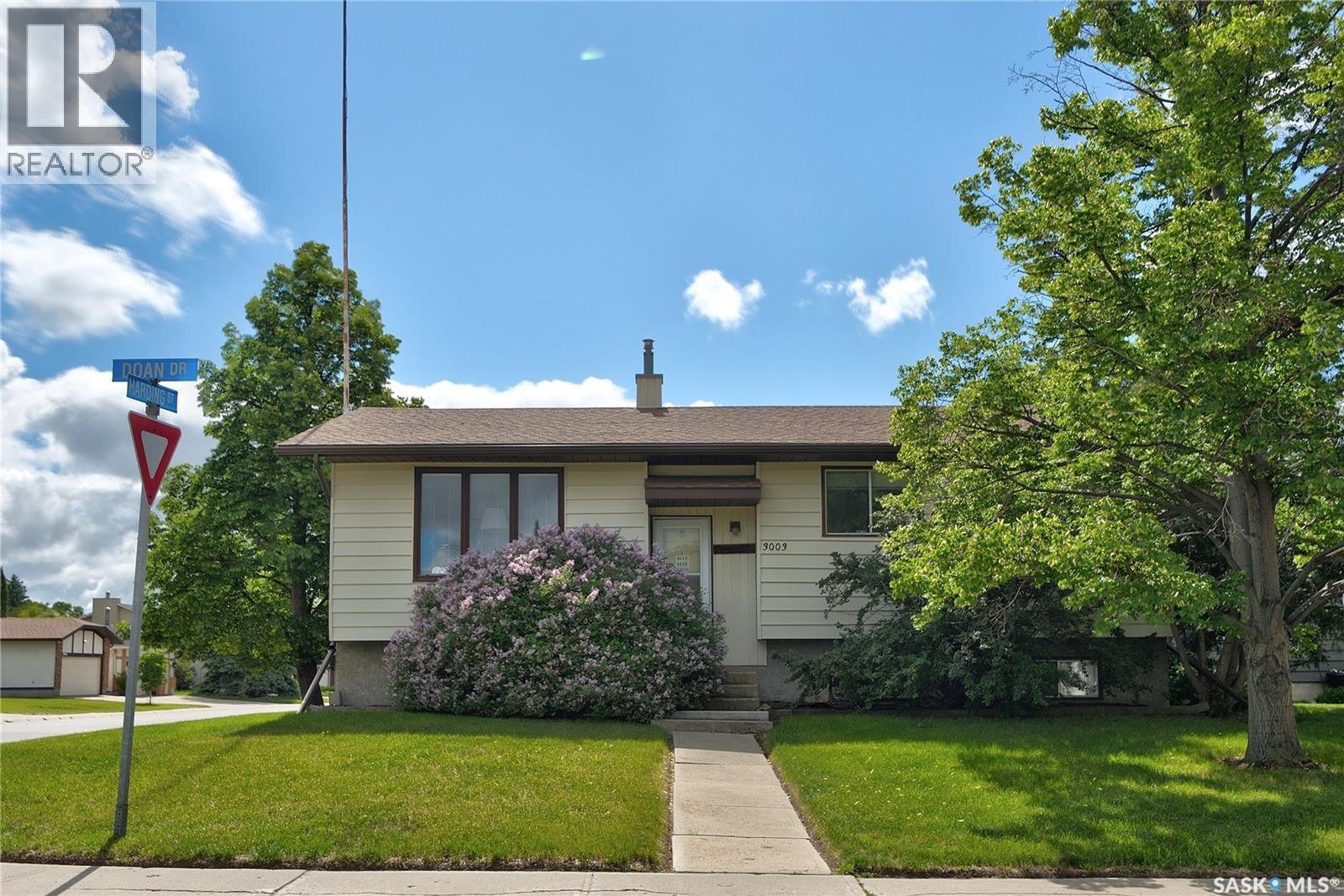 3003 Doan DRIVE - 1