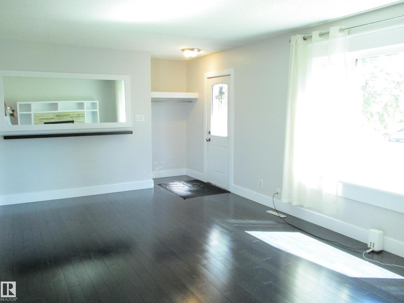 10946 165 ST NW NW - photo 4