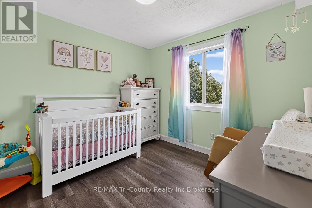 25 HERFORD STREET - 18
