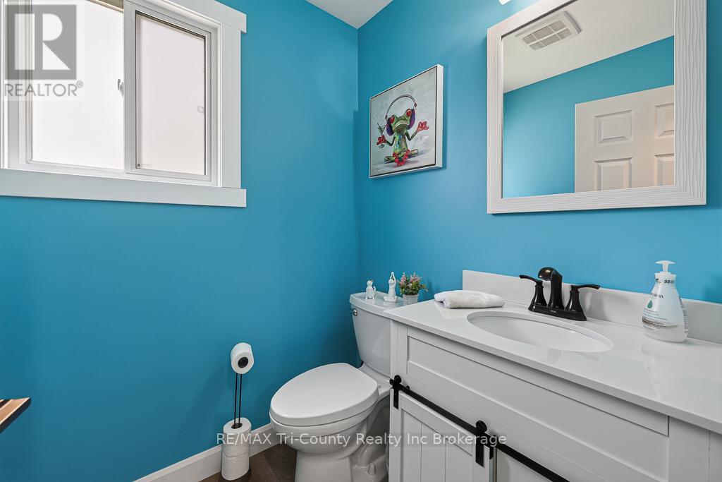 25 HERFORD STREET - 12