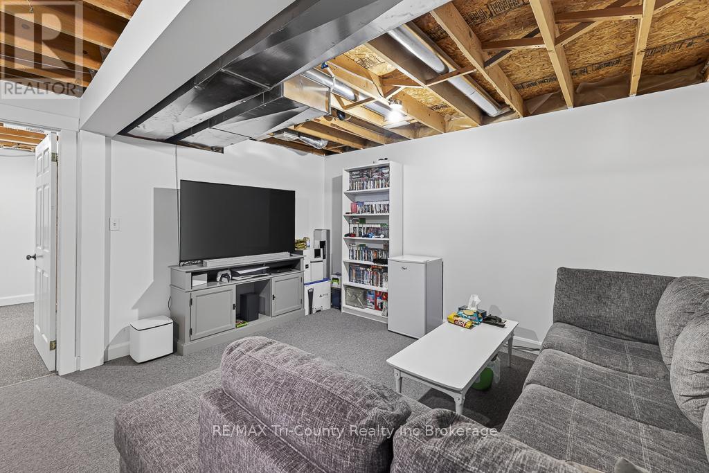 25 HERFORD STREET - 20