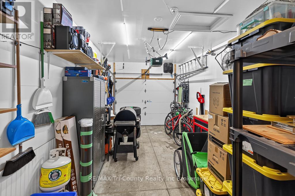 25 HERFORD STREET - 24