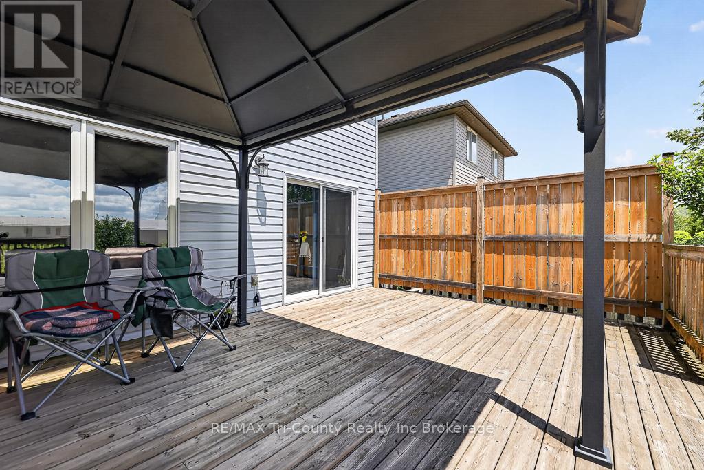 25 HERFORD STREET - 25