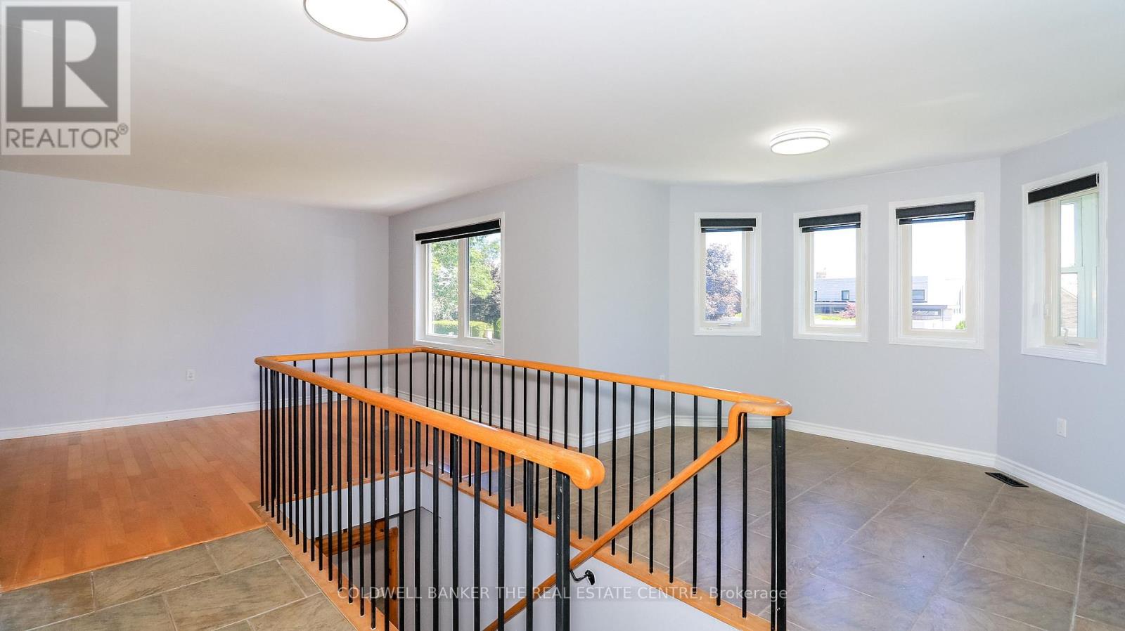 1842 SIMCOE BOULEVARD - 10