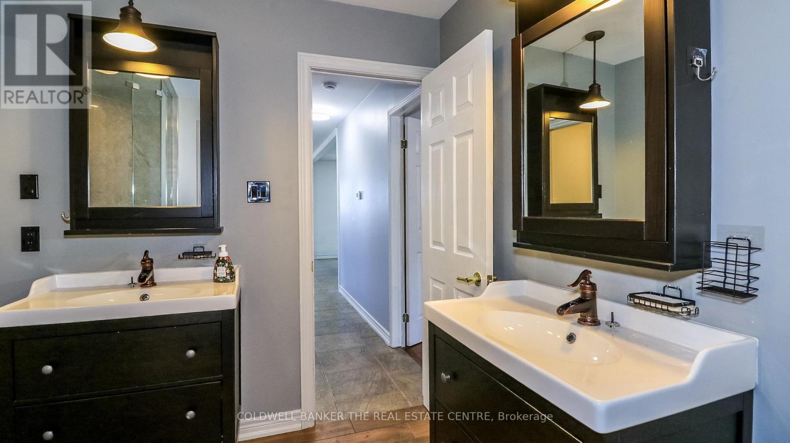 1842 SIMCOE BOULEVARD - 18