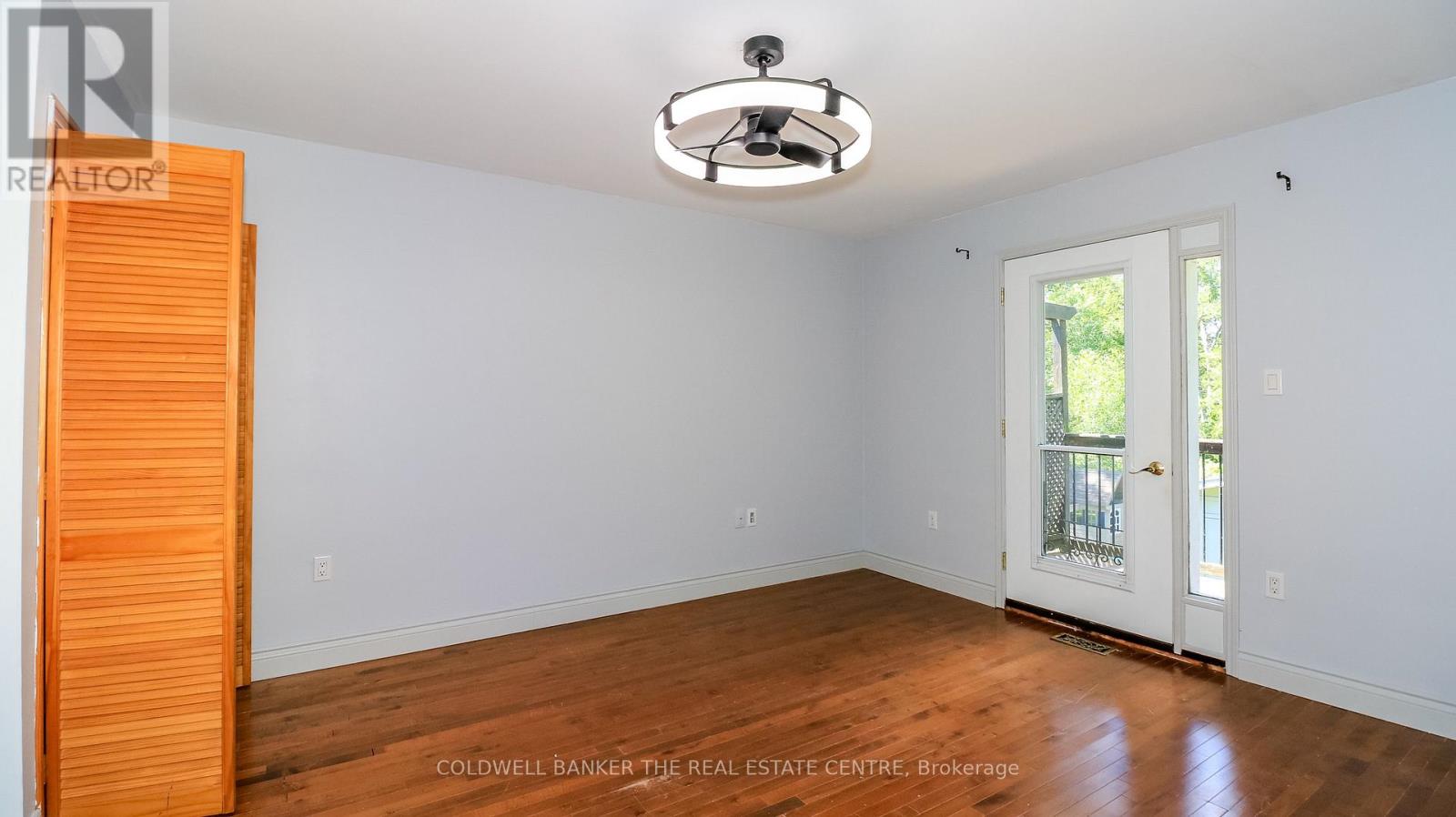 1842 SIMCOE BOULEVARD - 20