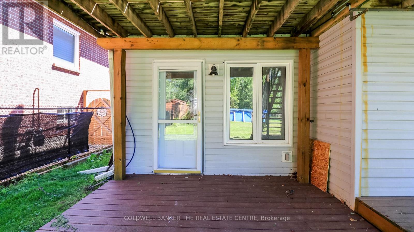 1842 SIMCOE BOULEVARD - 33