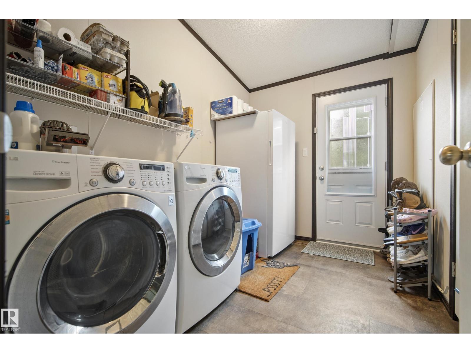 59415 Range Road 243 — photo 36