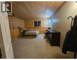 Foyer - 6530 Campbell Road, Chetwynd, BC V0C1J0 Photo 13