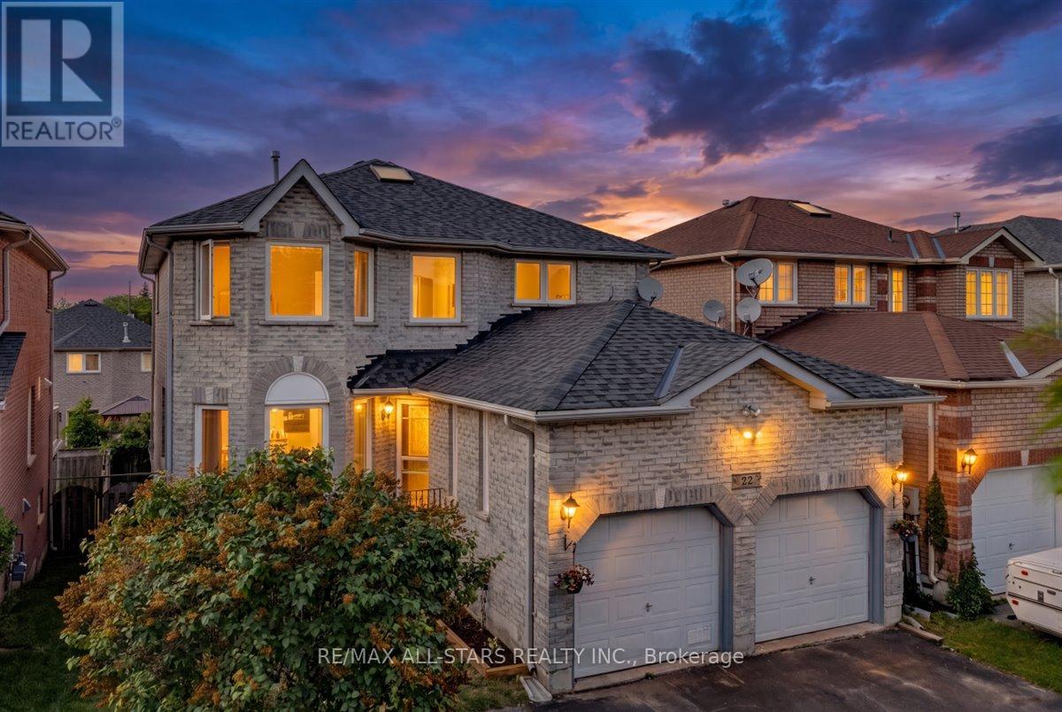 22 KELSEY CRESCENT - 1