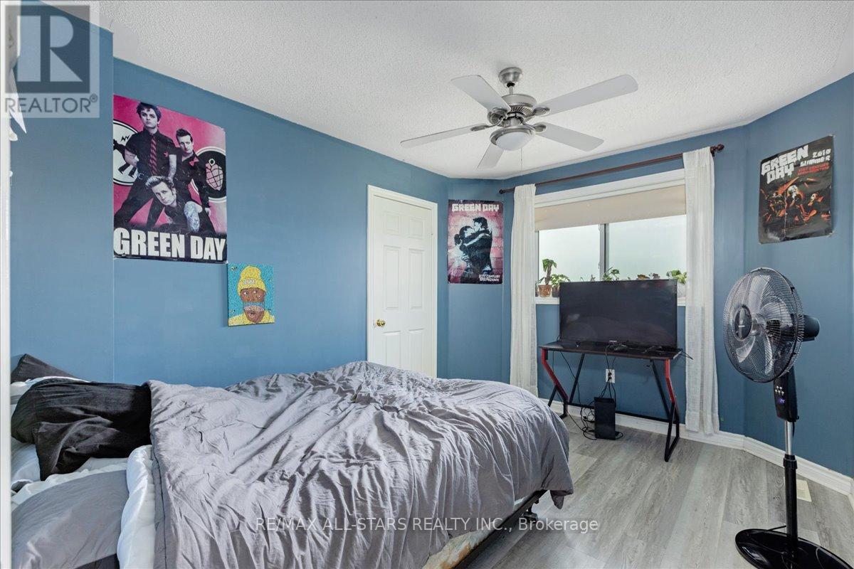 22 KELSEY CRESCENT - 19