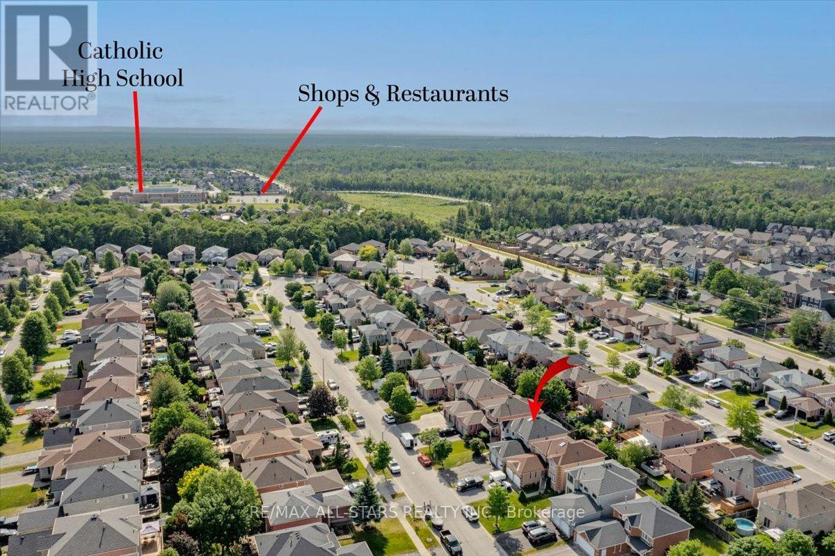 22 KELSEY CRESCENT - 41