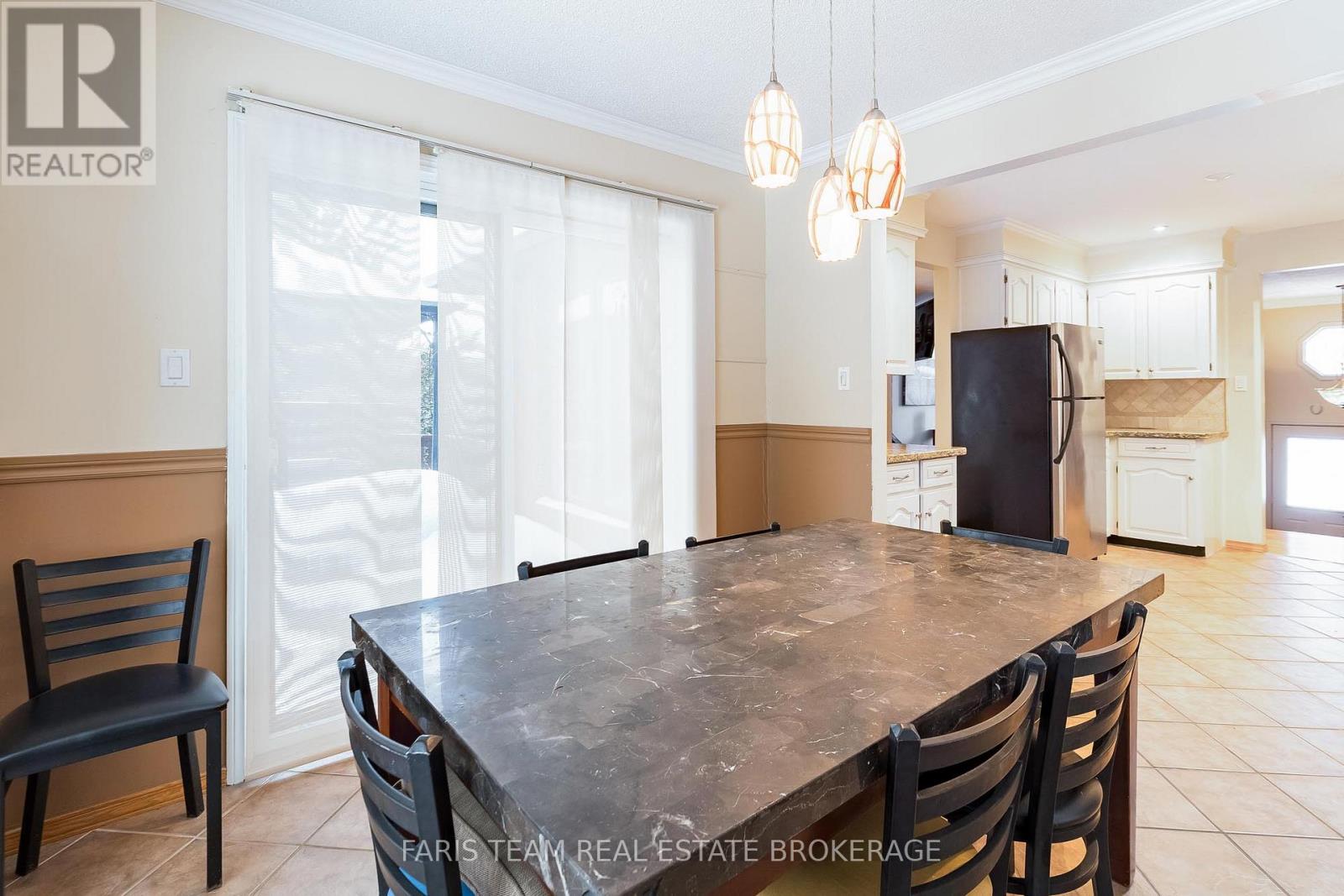 51 BECK BOULEVARD - 11