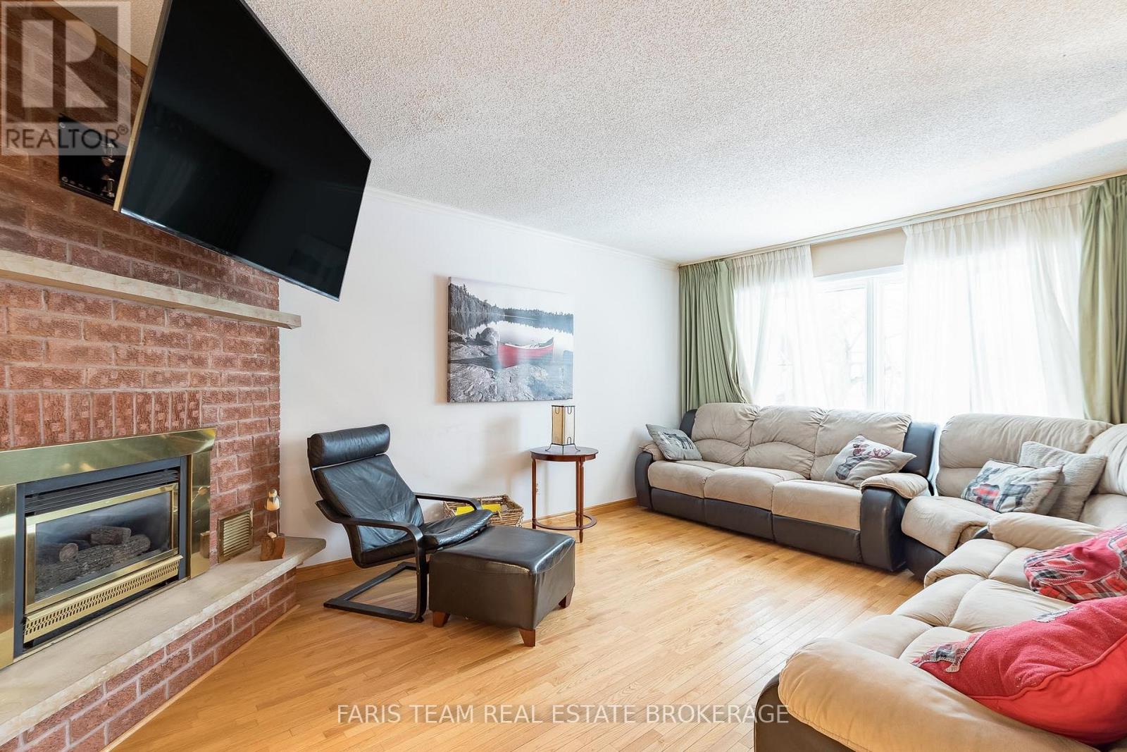 51 BECK BOULEVARD - 14