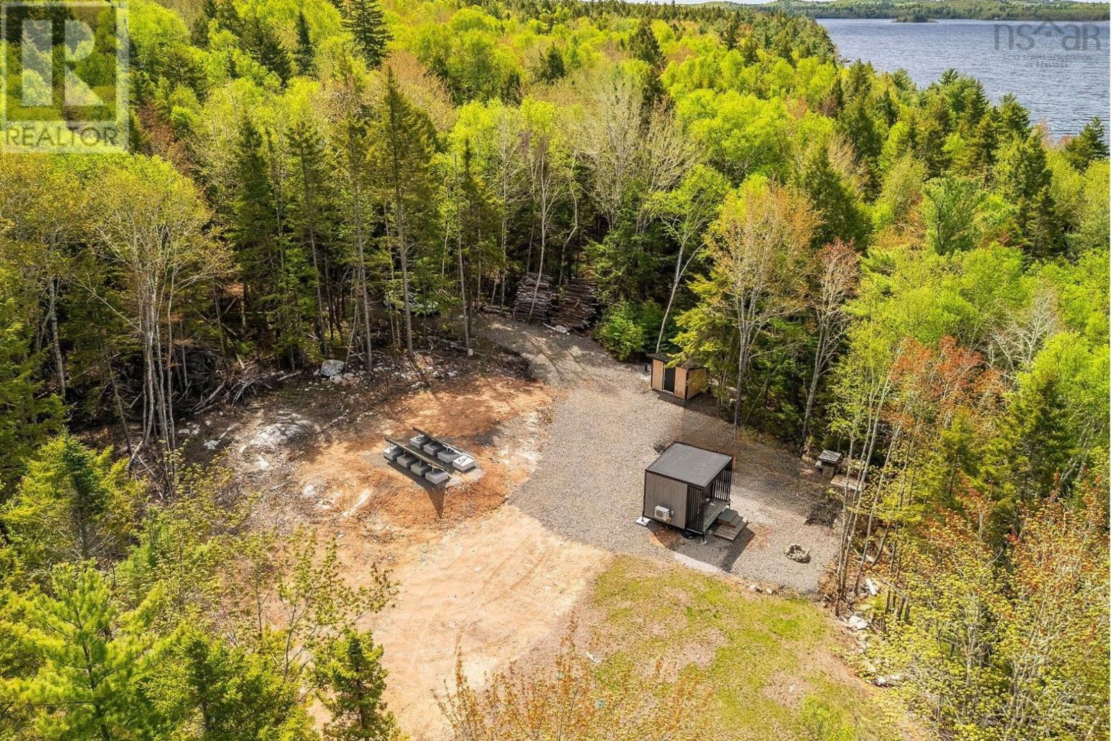 170 South Point Road - 6